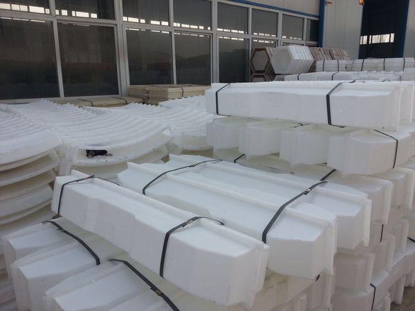 小型軌枕塑料模具 水泥枕木預(yù)制模具_(dá)云同盟